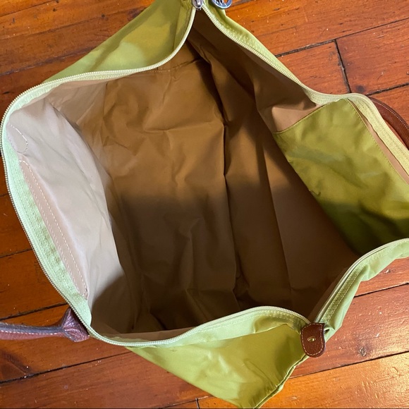 Longchamp Weekender - Picture 5 of 5